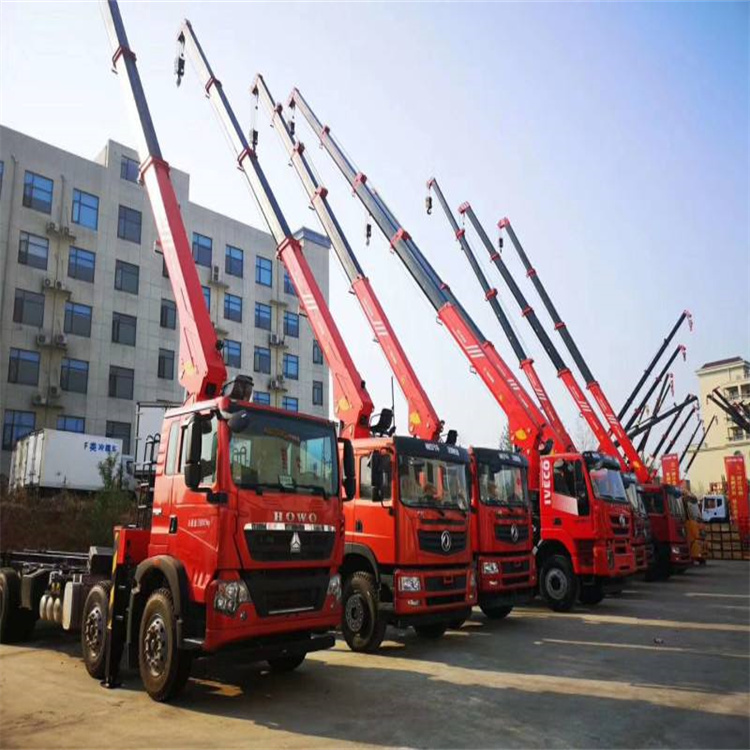 九龙租专业吊车电话