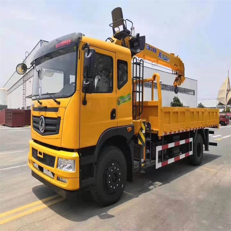 九龙附近找一辆随车吊出租